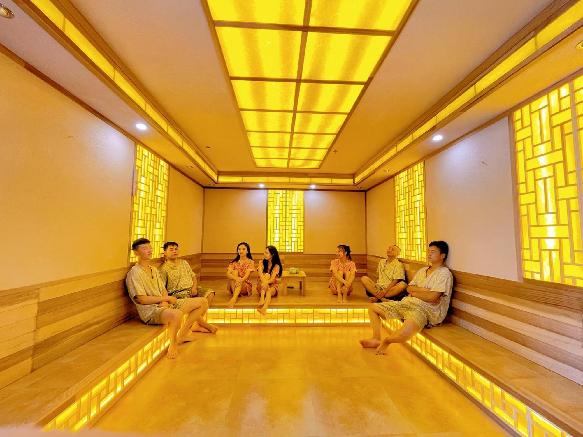 インターコンチネンタル ヘイロン レイク 眉山市 エクステリア 写真