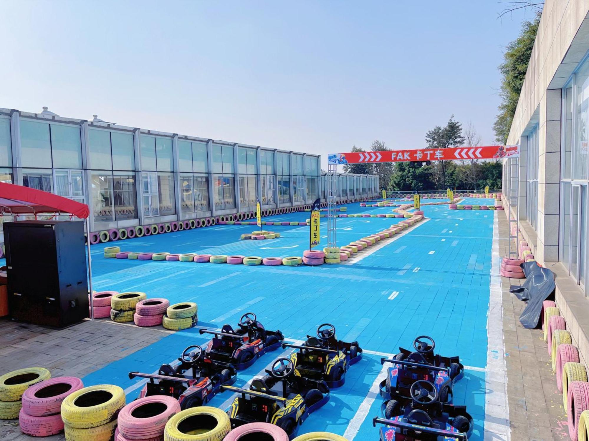インターコンチネンタル ヘイロン レイク 眉山市 エクステリア 写真