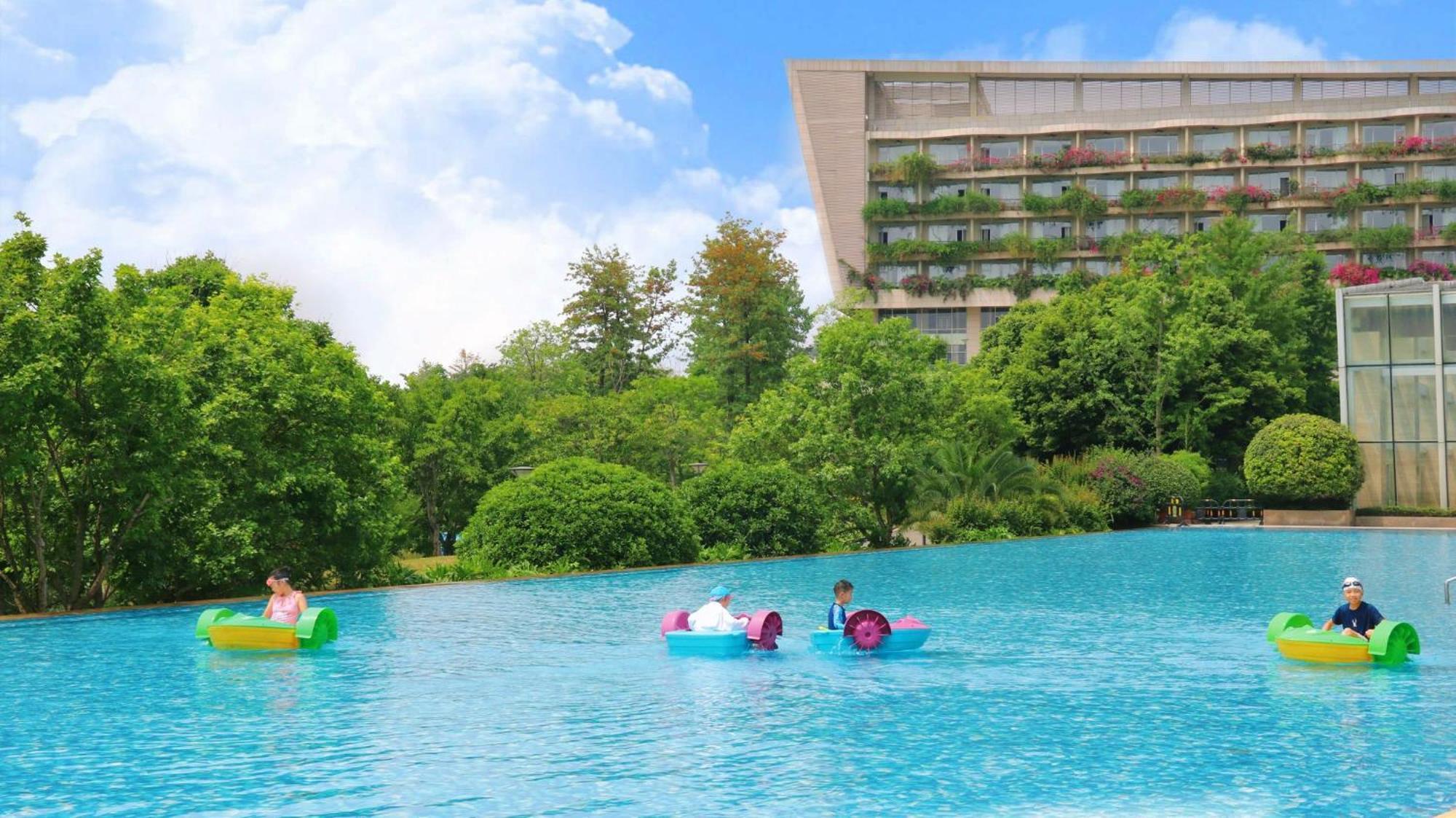 インターコンチネンタル ヘイロン レイク 眉山市 エクステリア 写真